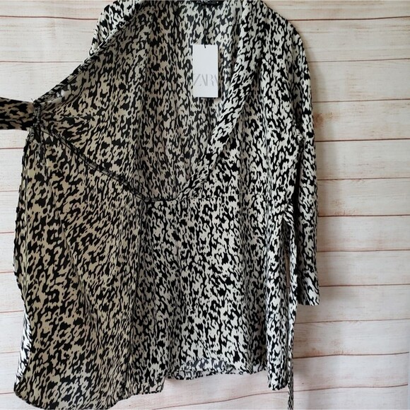 Zara Animal Print Jumpsuit/Romper Wrap Front Tie Long Sleeve - Picture 10 of 15